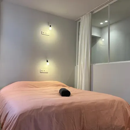 Renovated With Casino View And Free Parking *